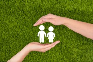 12-bao-hiem-suc-khoe-doc-lap-cho-be-1