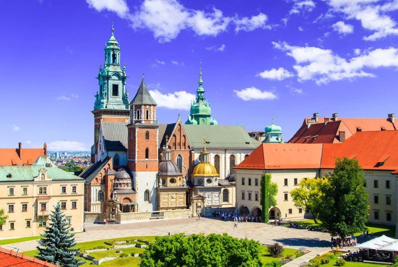 17-bao-hiem-du-lich-Ba-lan-1